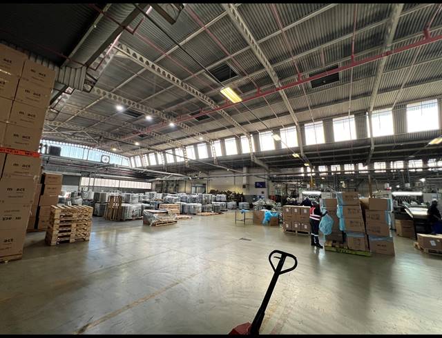 14,500M² FACTORY FOR SALE IN ROODEKOP